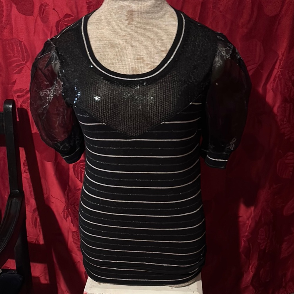 Elegant Black Striped Blouse